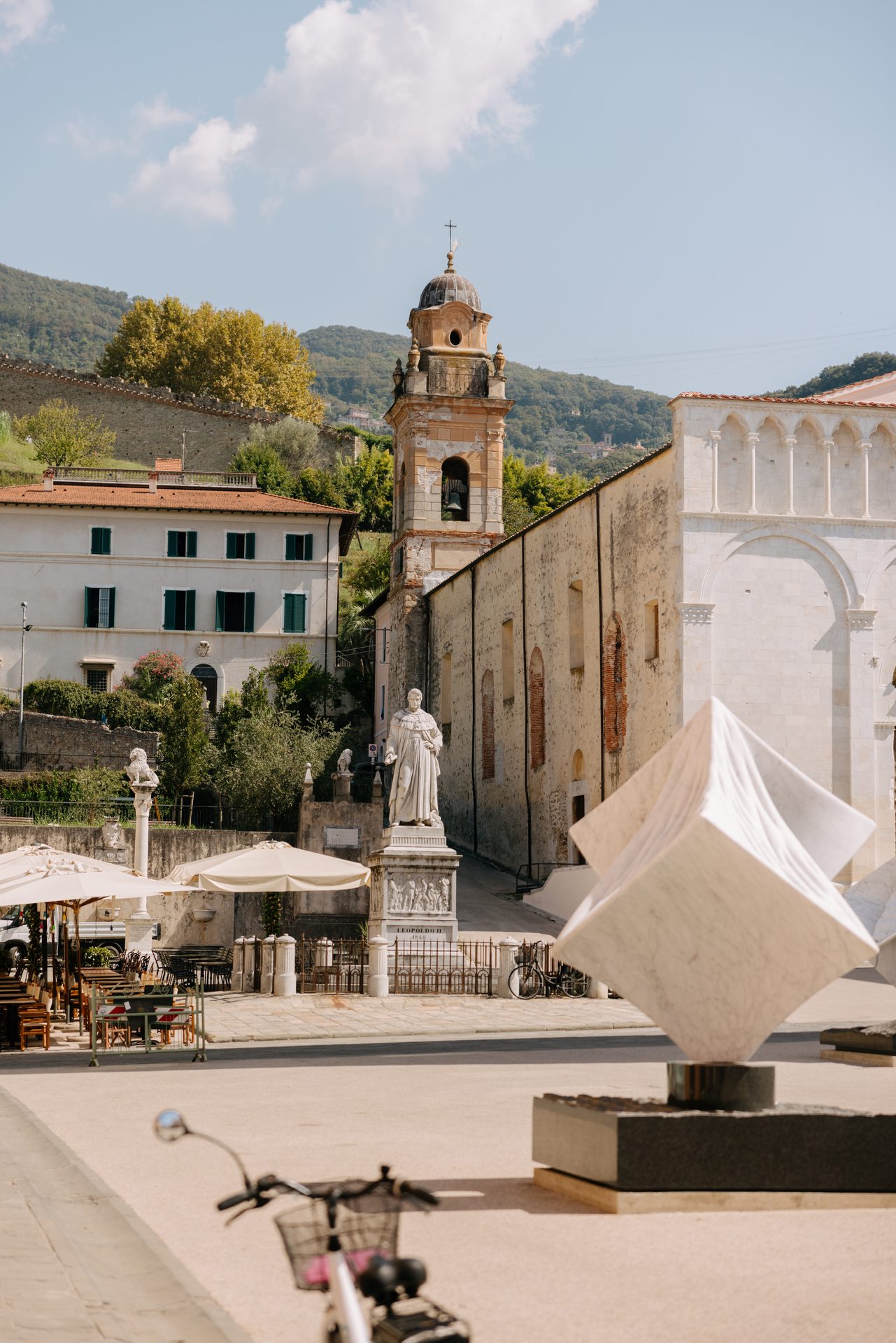 Pietrasanta: Art, Coffee & Aperitivo